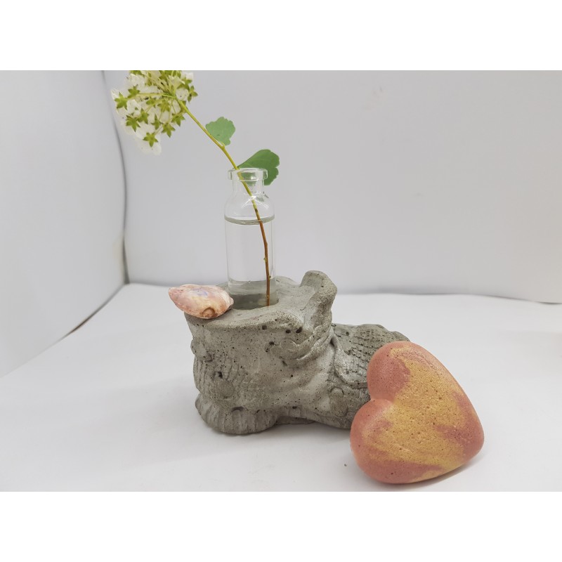 Mini vase Vase for wildflowers Small flower vase Miniature flower vase Mini vase Loft